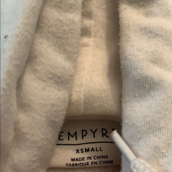 Empyre Roses Sweatshirt - Picture 4 of 4